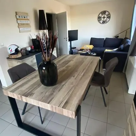 Idealement Situe Entre Namur Et Liege Apartament *